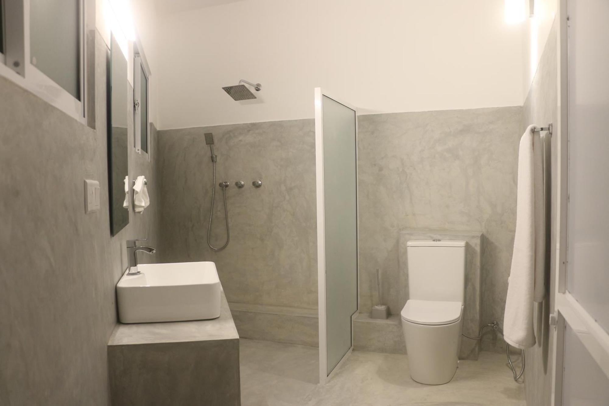 A.V.N Homestay Unawatuna Extérieur photo